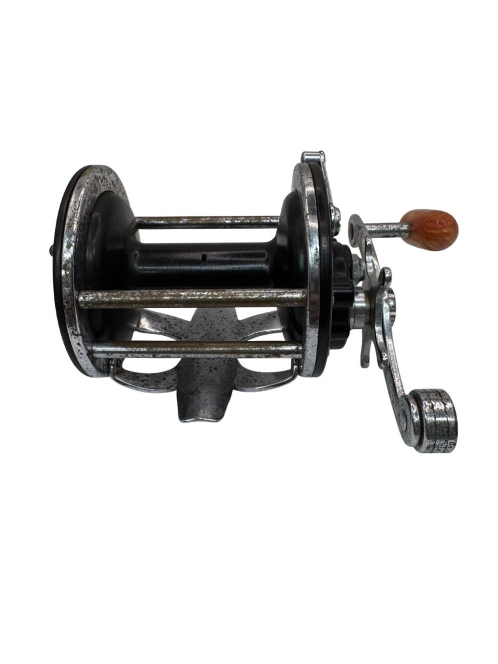 Vintage Penn Beachmaster No. 155 Conventional Fishing Reel Right Handed USA
